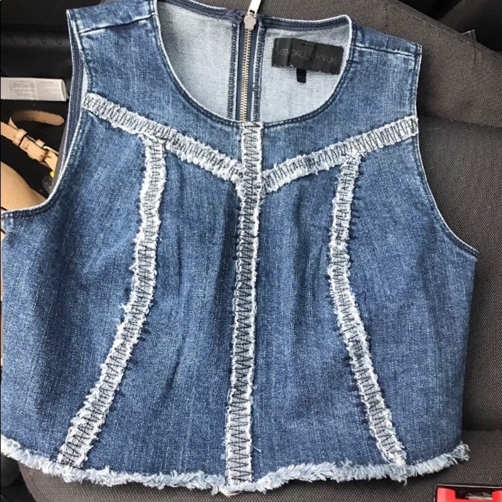 Kendall + Kylie Jean crop top